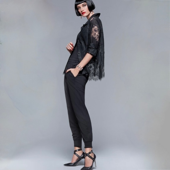 ✨NWOT✨ CAbi St Regis Blouse - Sz S - Picture 10 of 10